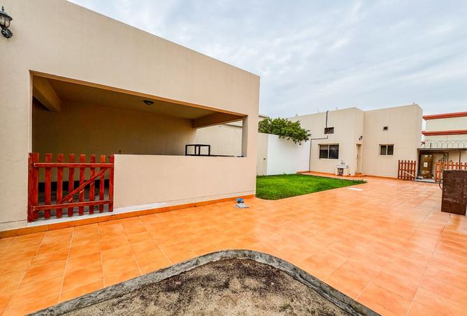 991960 - Property Image 2