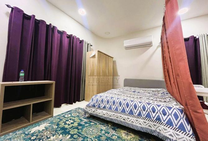 967983 - Property Image 2