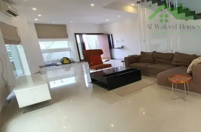 Villa - 3 Bedrooms - 4 Bathrooms for rent in Galali - Muharraq Governorate
