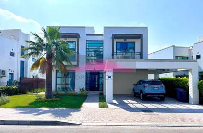 فيلا - 5 غرف نوم - 6 حمامات للبيع في جزيرة تالا - أمواج - المحرق