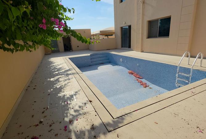 972897 - Property Image 2