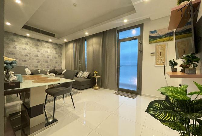 963725 - Property Image 2