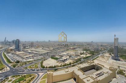 Apartment - 3 Bedrooms - 4 Bathrooms for rent in Abraj Al Lulu - Manama - Capital Governorate