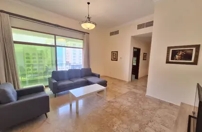 Apartment - 2 Bedrooms - 2 Bathrooms for rent in Segaya - Manama - Capital Governorate