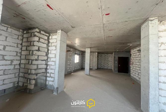 974416 - Property Image 3