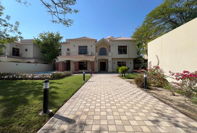 977420 - Property Image 2