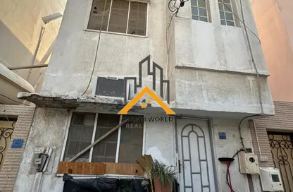 Villa - 2 Bedrooms - 2 Bathrooms for sale in Muharraq - Muharraq Governorate