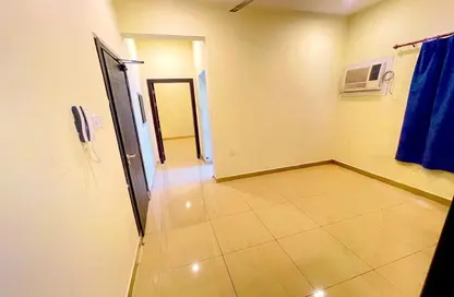 شقة - غرفة نوم - 1 حمام للايجار في شارع المعارض - الحورة - محافظة العاصمة