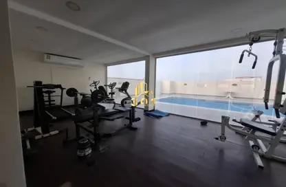 Apartment - 2 Bedrooms - 2 Bathrooms for rent in Busaiteen - Muharraq Governorate