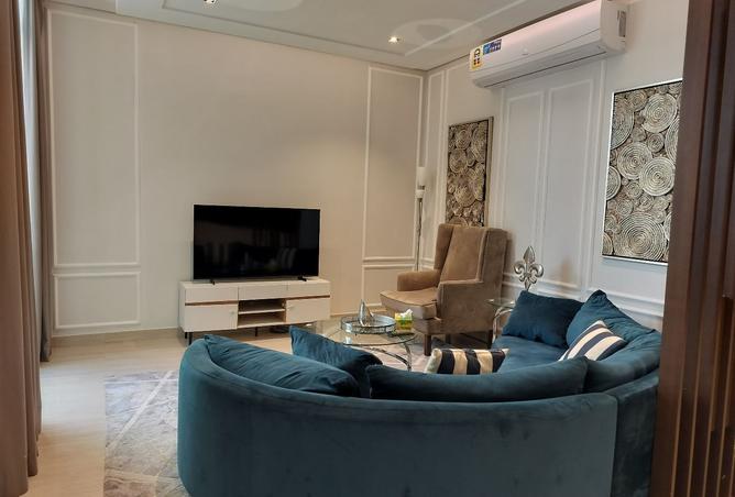 967488 - Property Image 3