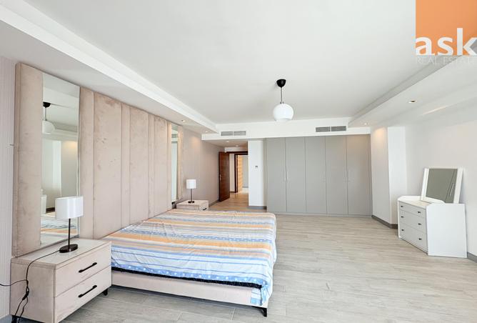 954503 - Property Image 2