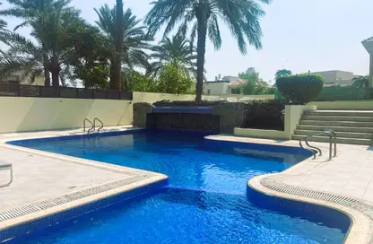 مجمع سكني - 4 غرف نوم - 6 حمامات للايجار في الماحوز - المنامة - محافظة العاصمة