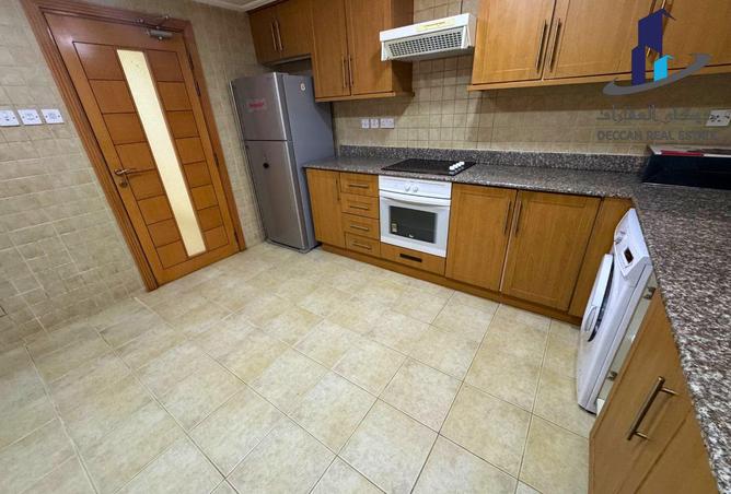 955040 - Property Image 2