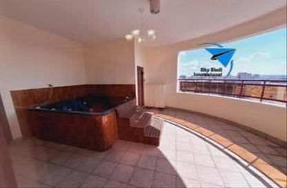 Apartment - 3 Bedrooms - 3 Bathrooms for rent in Al Juffair - Capital Governorate