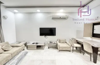 Whole Building - 7+ Bedrooms - 7+ Bathrooms for sale in Tubli - Central Governorate