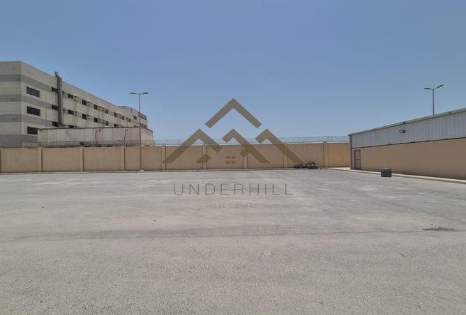 989395 - Property Main Image