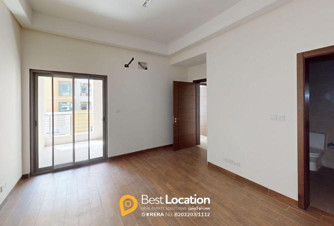 902091 - Property Image 3