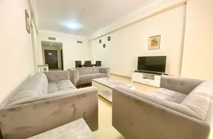 Apartment - 3 Bedrooms - 2 Bathrooms for rent in Seef - Capital Governorate