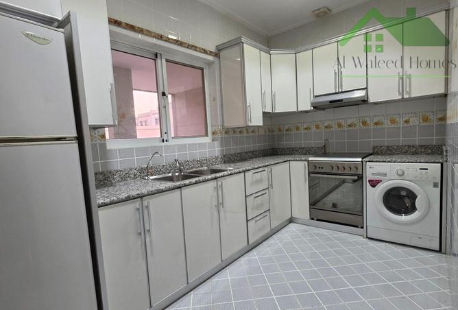 913610 - Property Image 2