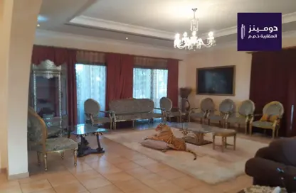 Living Room image for: Villa - 6 Bedrooms - 7 Bathrooms for sale in Saar - Northern Governorate, Image 1
