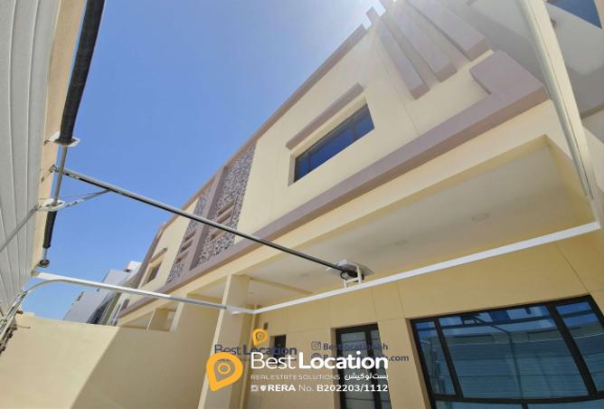 904404 - Property Image 2