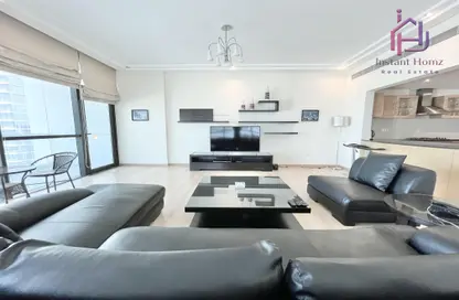 Apartment - 2 Bedrooms - 3 Bathrooms for rent in Al Juffair - Capital Governorate