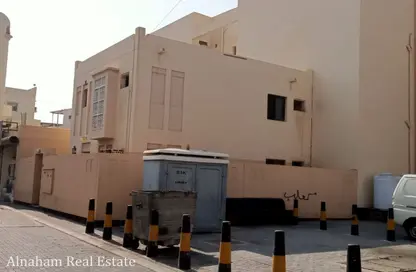 تاون هاوس - 5 غرف نوم - 3 حمامات للايجار في الحد - المحرق