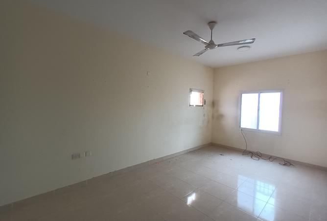 Apartment - 2 Bedrooms - 1 Bathroom for rent in Jid Ali - Central Governorate