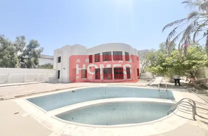 Villa - 4 Bedrooms - 5 Bathrooms for rent in Al Markh - Northern Governorate