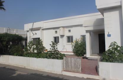 Villa - 3 Bedrooms - 3 Bathrooms for rent in Saar - Northern Governorate