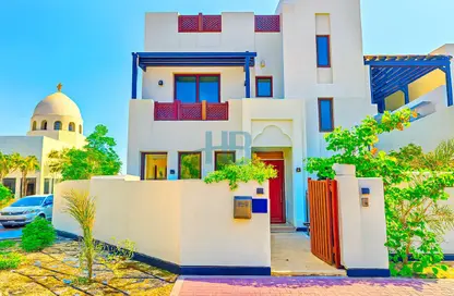 Villa - 4 Bedrooms - 6 Bathrooms for rent in Al Noor - Diyar Al Muharraq - Muharraq Governorate Villa - 4 Bedrooms - 6 Bathrooms for rent in Al Noor - Diyar Al Muharraq - Muharraq Governorate