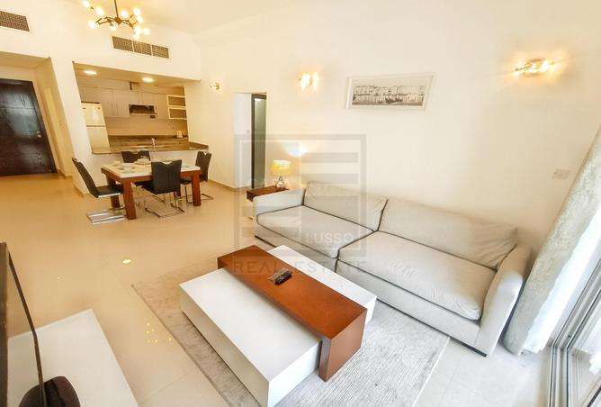 969010 - Property Image 2