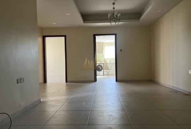 985542 - Property Image 3