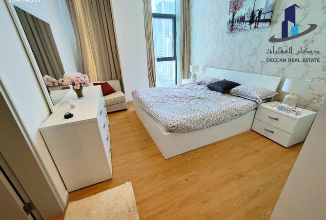 989879 - Property Image 2