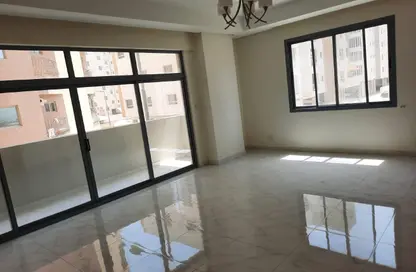 Apartment - 2 Bedrooms - 2 Bathrooms for rent in Hidd - Muharraq Governorate