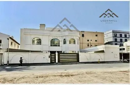 فيلا - 5 غرف نوم - 7 حمامات للبيع في الزنج - المنامة - محافظة العاصمة