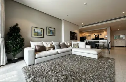 Apartment - 3 Bedrooms - 5 Bathrooms for rent in Reef Island - Capital Governorate