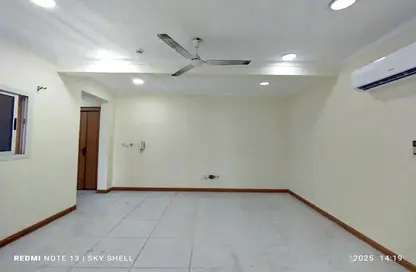Apartment - 2 Bedrooms - 2 Bathrooms for rent in Tubli - Central Governorate