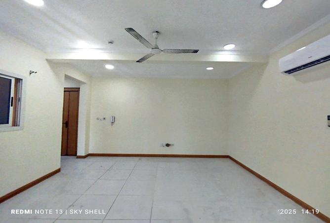 957574 - Property Main Image