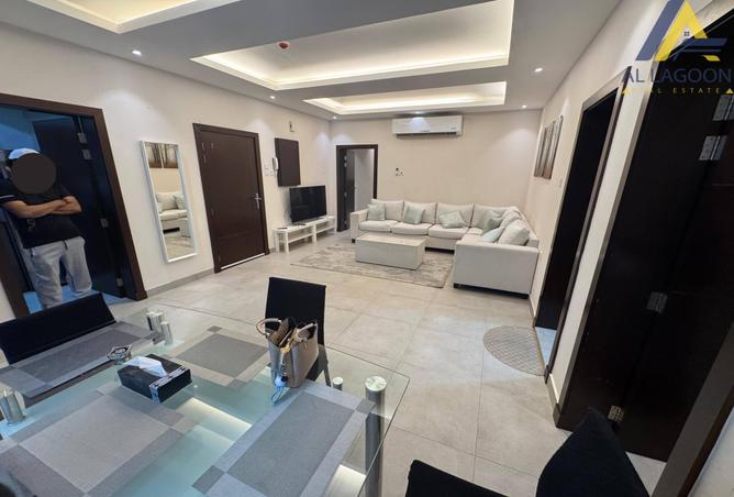 969033 - Property Image 3