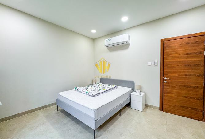 965191 - Property Image 2