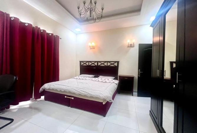 980188 - Property Image 2