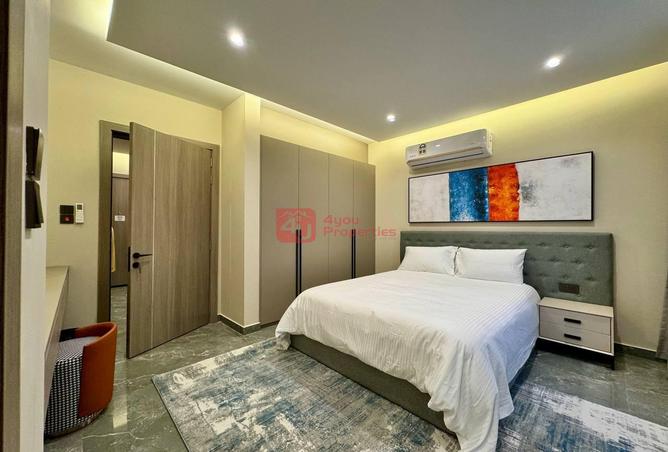 980669 - Property Image 2