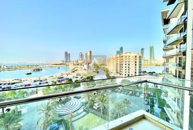 Apartment - 1 Bedroom - 2 Bathrooms for rent in Reef Island - Capital Governorate