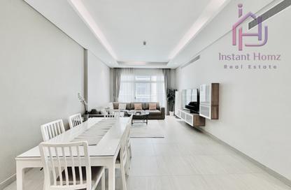 Apartment - 2 Bedrooms - 3 Bathrooms for rent in Al Juffair - Capital Governorate