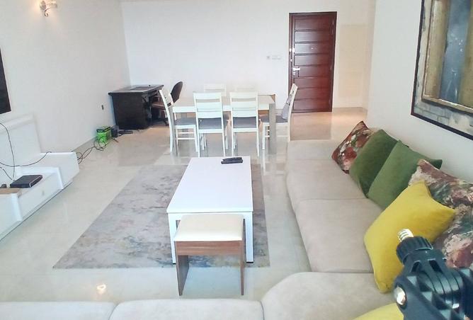 975054 - Property Image 2