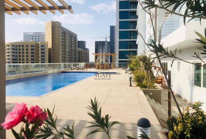 978887 - Property Image 3