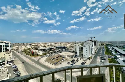 Balcony image for: Apartment - 2 Bedrooms - 2 Bathrooms for rent in Busaiteen - Muharraq Governorate, Image 1