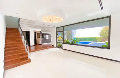 Villa - 4 Bedrooms - 6 Bathrooms for rent in Saar - Northern Governorate