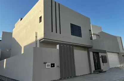 Villa - 3 Bedrooms - 5 Bathrooms for sale in Malkiyah - Northern Governorate